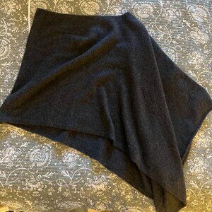 Like New - Grey 100% Cashmere Shawl, Tuckernuck, One Size